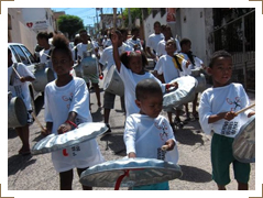 Weitere Bilder zum Trommelprojekt „Quabales“ (Salvador)